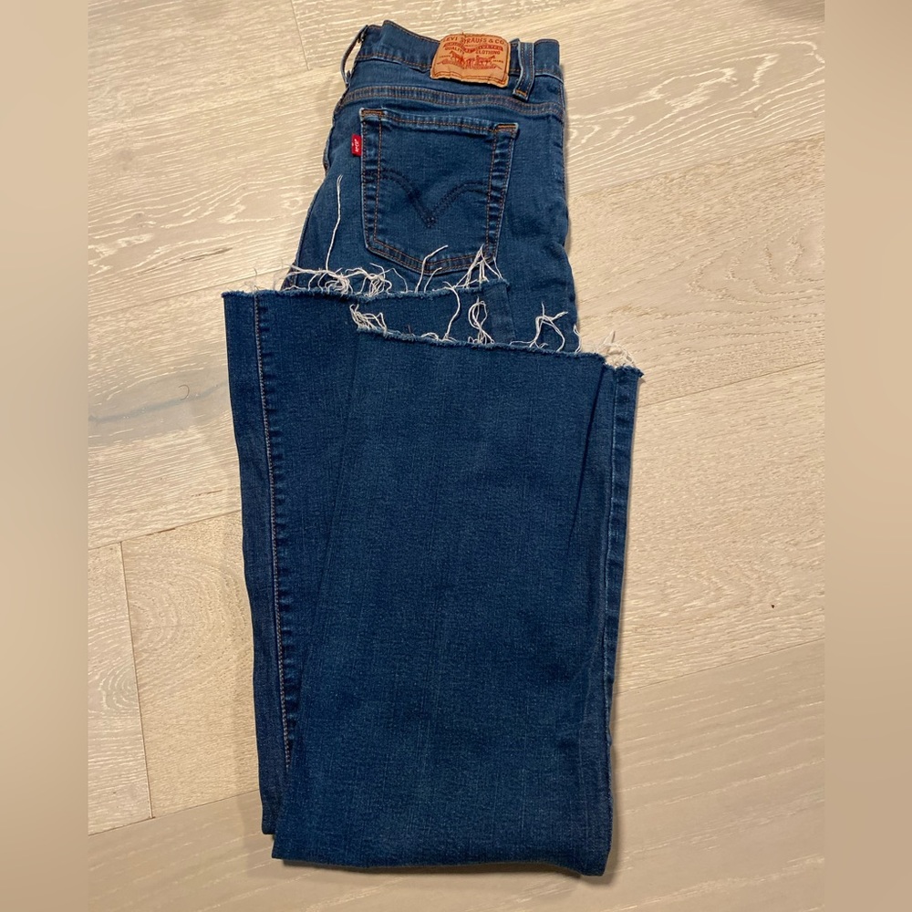 Levi 512 dark wash bootcut jeans